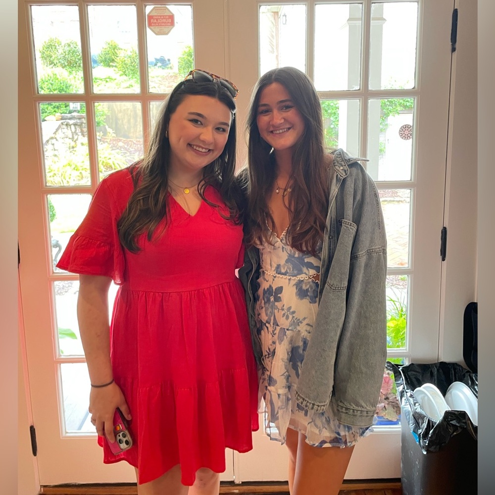 Fancyinn Vibrant V-neck Red Dress, size Large!